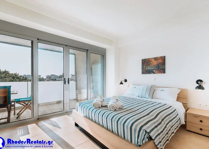 Rhodes Port Haven * Rhodes City